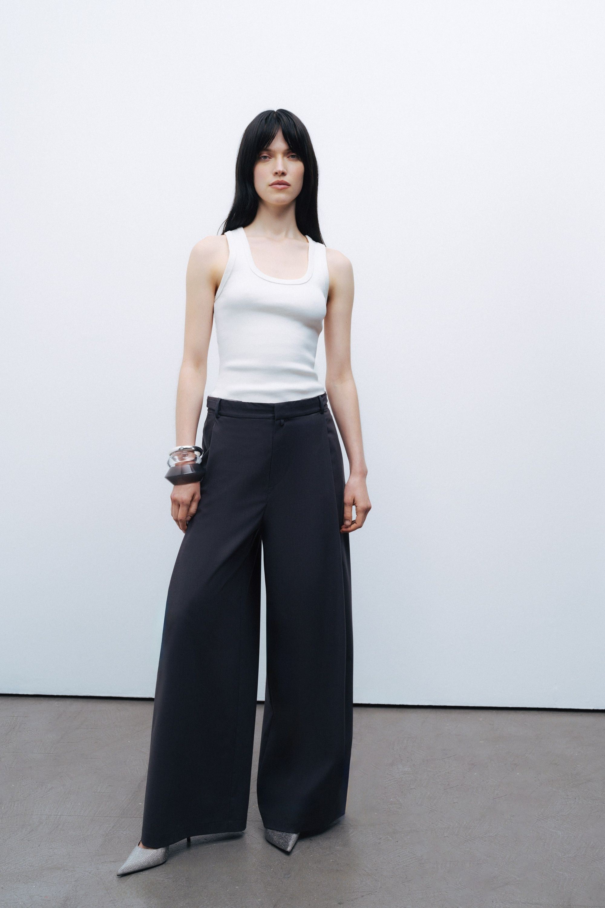 Anthracite Belt Detailed Pants