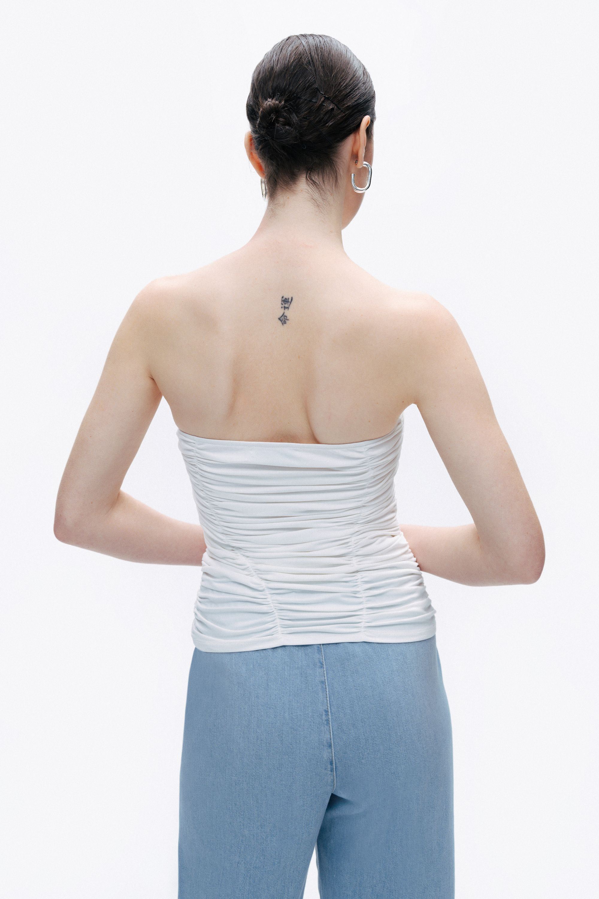 Ecru Strapless Oyster Accessory Blouse