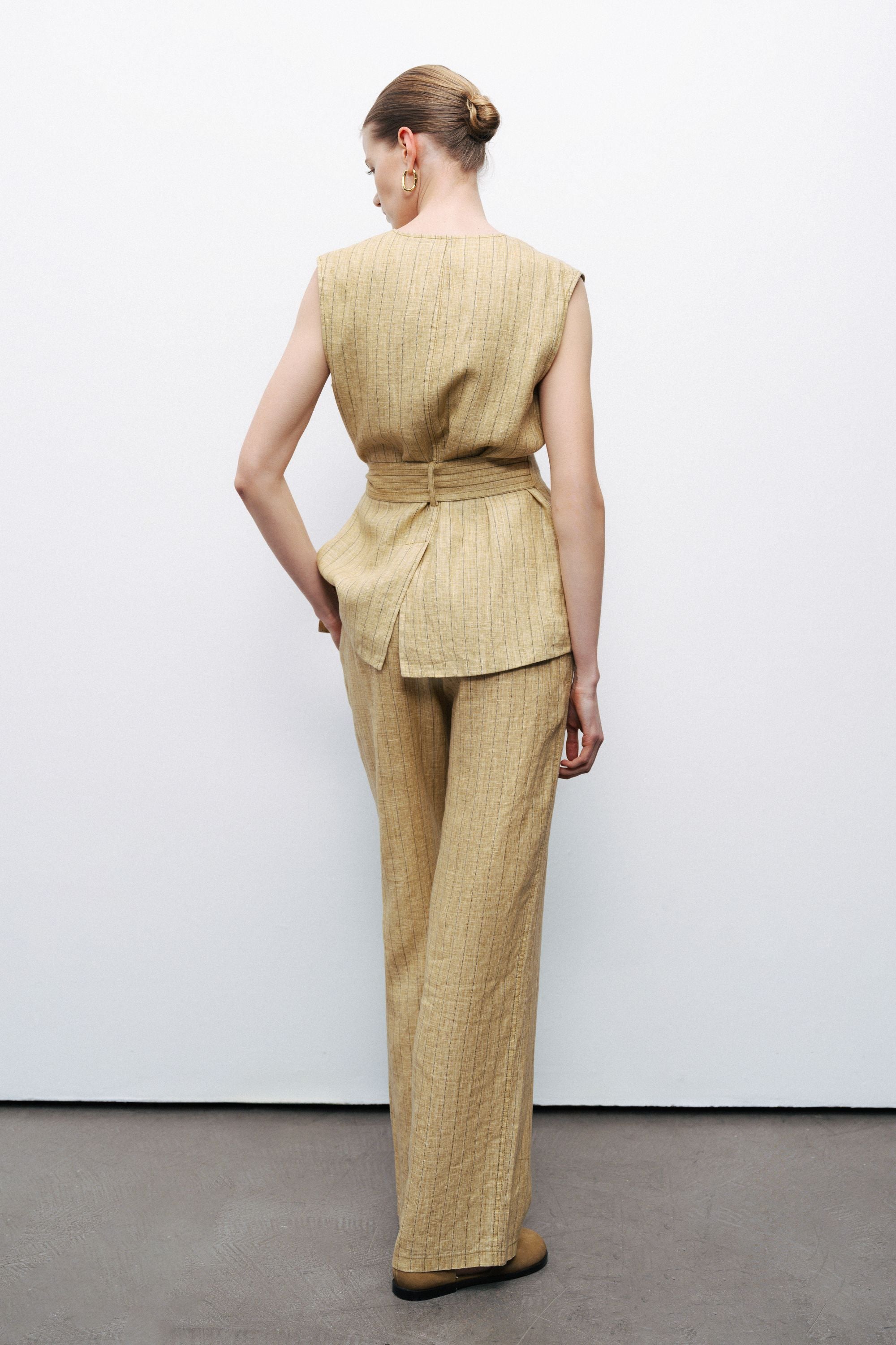 Linen Tie Belt Detail Vest