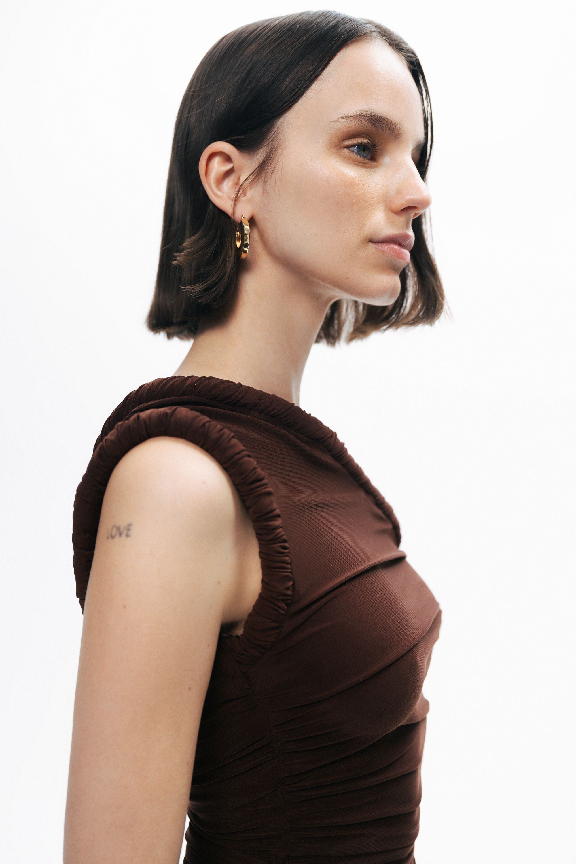 Brown Twist Detail One-Sleeve Maxi Dress