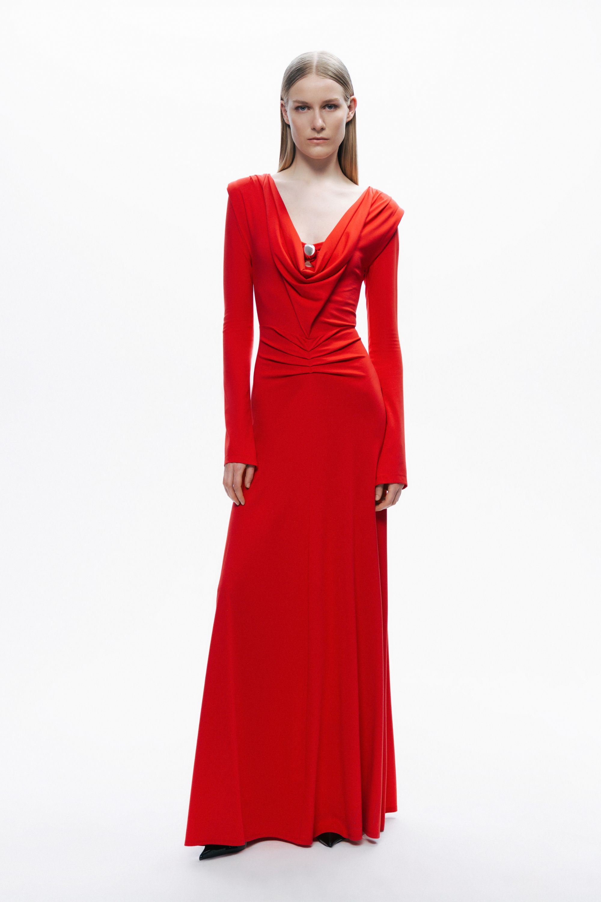 Padded Accessory Detailed Maxi Dress