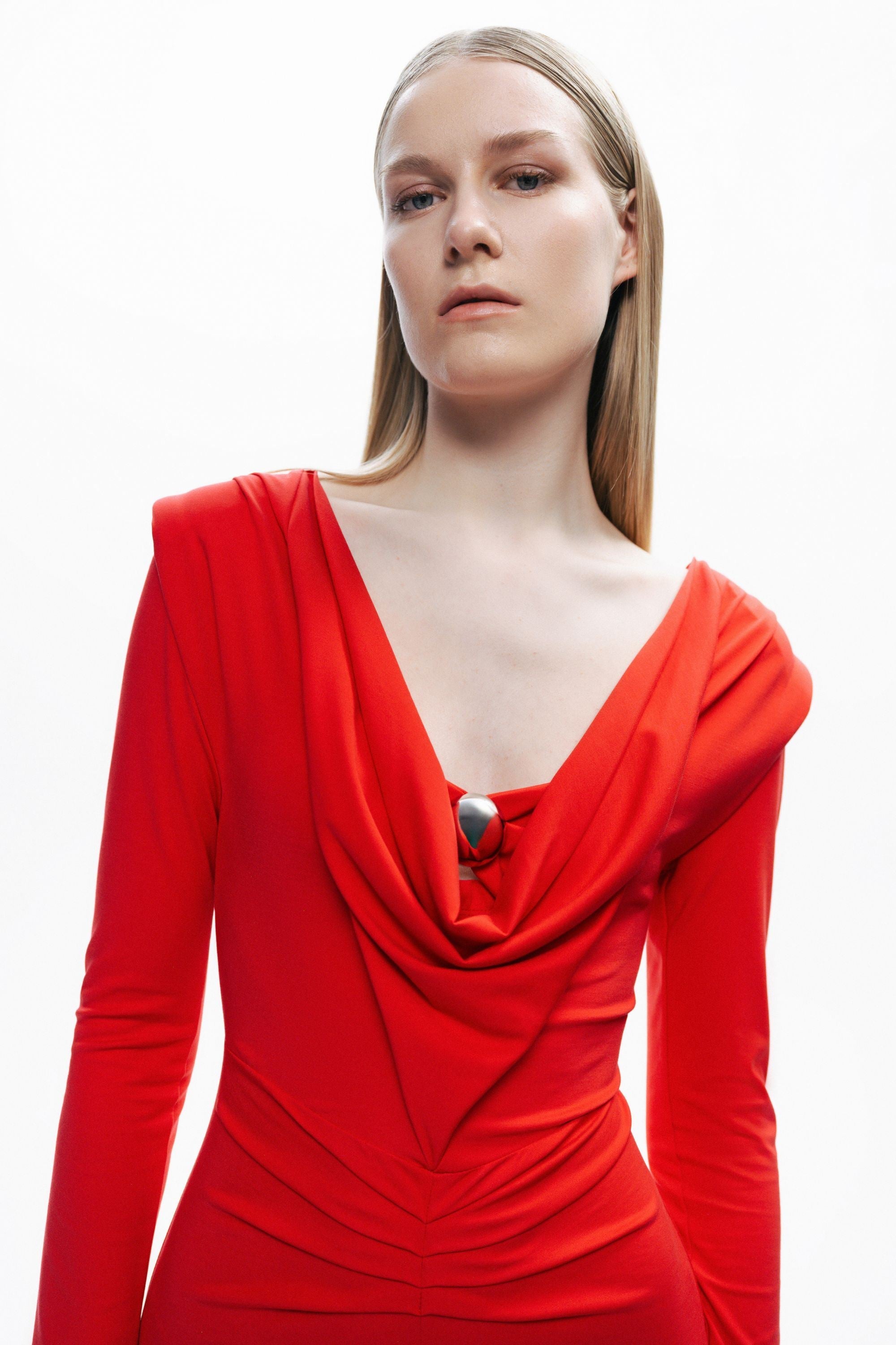 Padded Accessory Detailed Maxi Dress