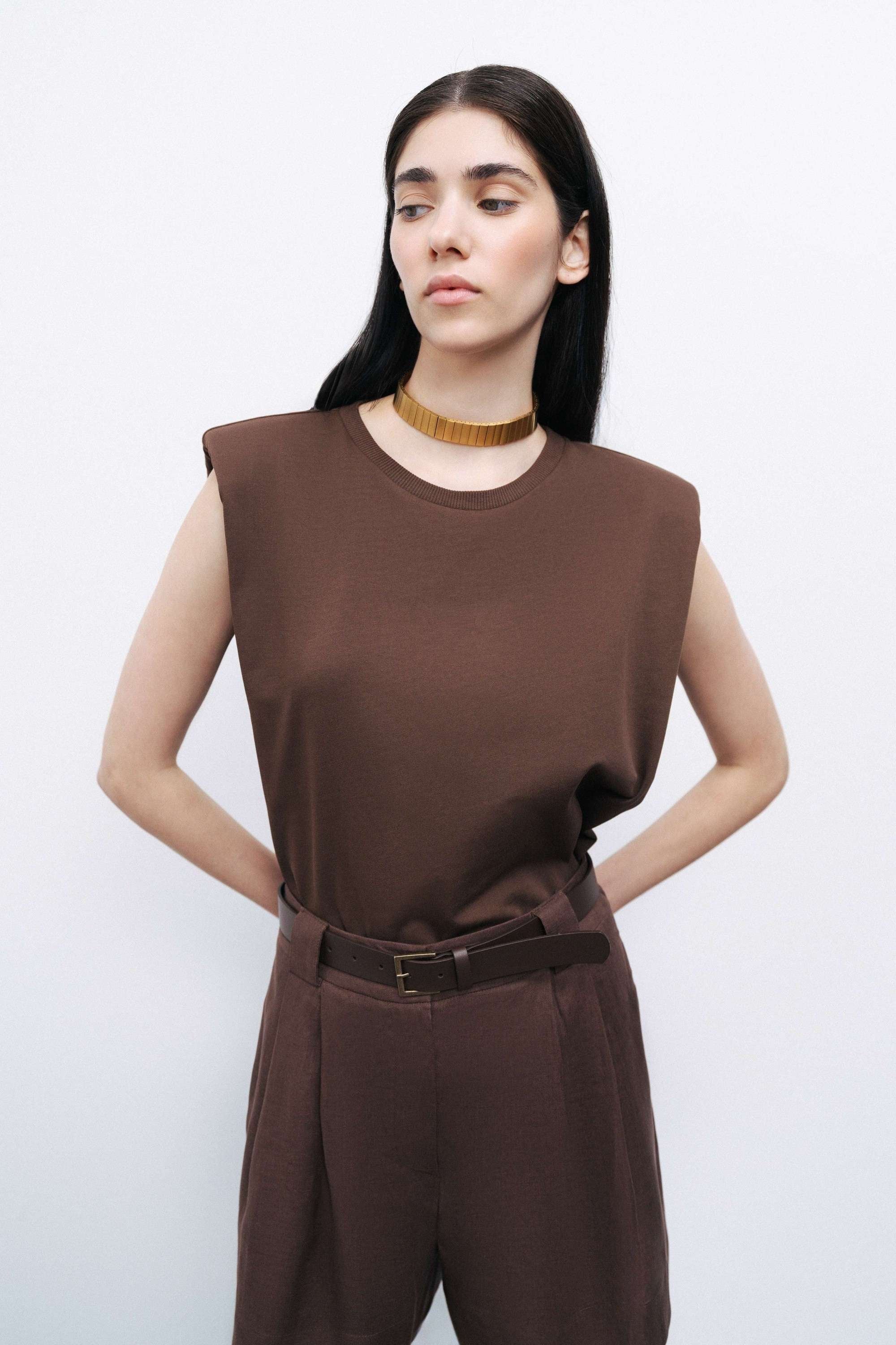 Coffee Padded Basic T-Shirt