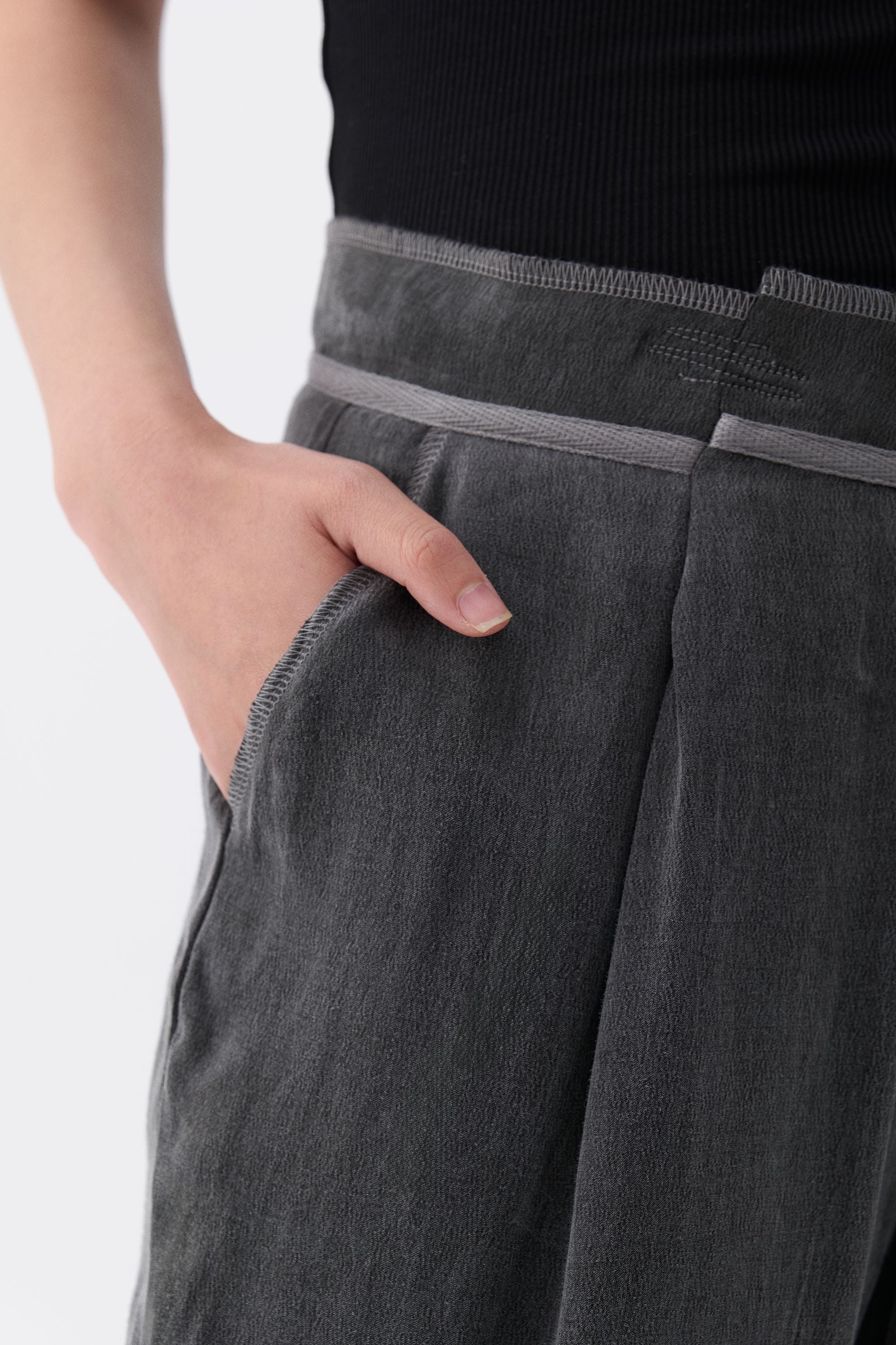 Pleated Palazzo Pants (Final Sale)