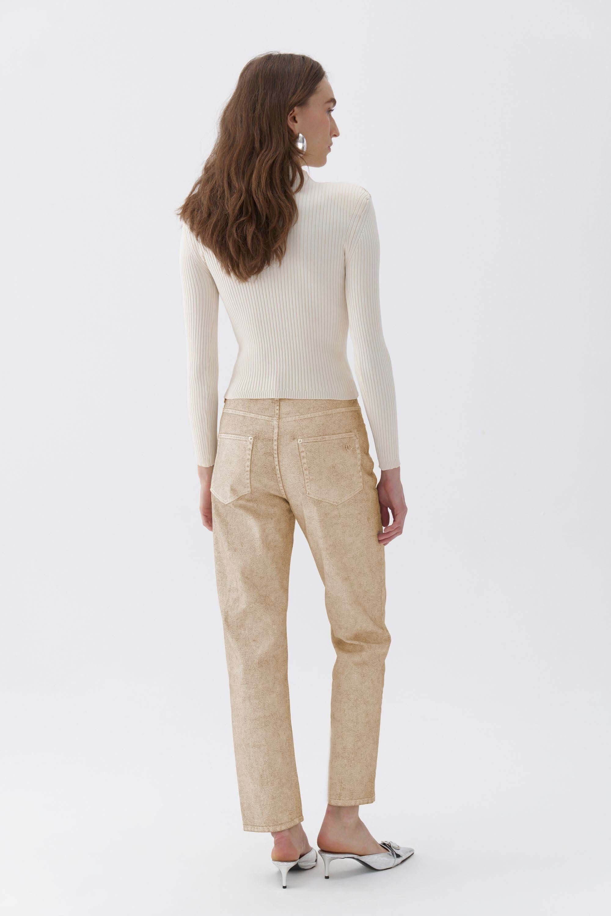 Mom Fit Jeans (Final Sale)