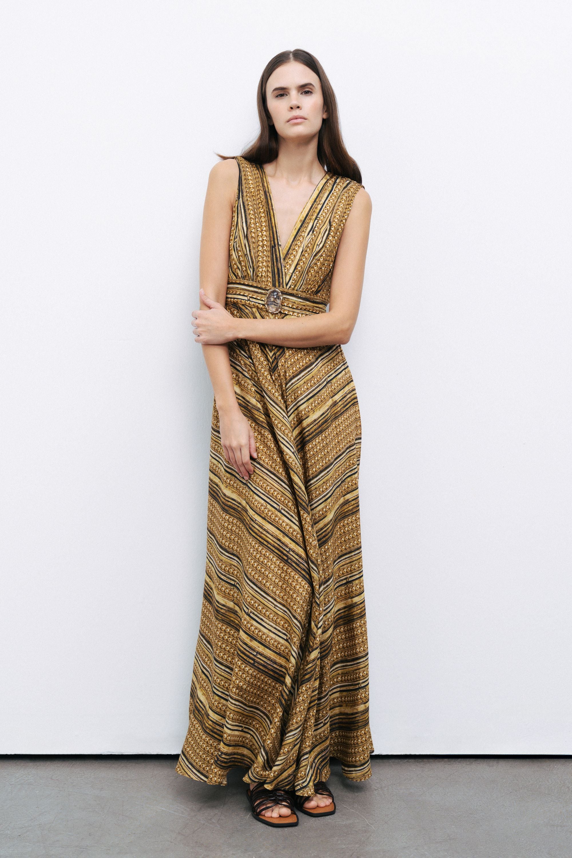 Cut-Out Detail Dress