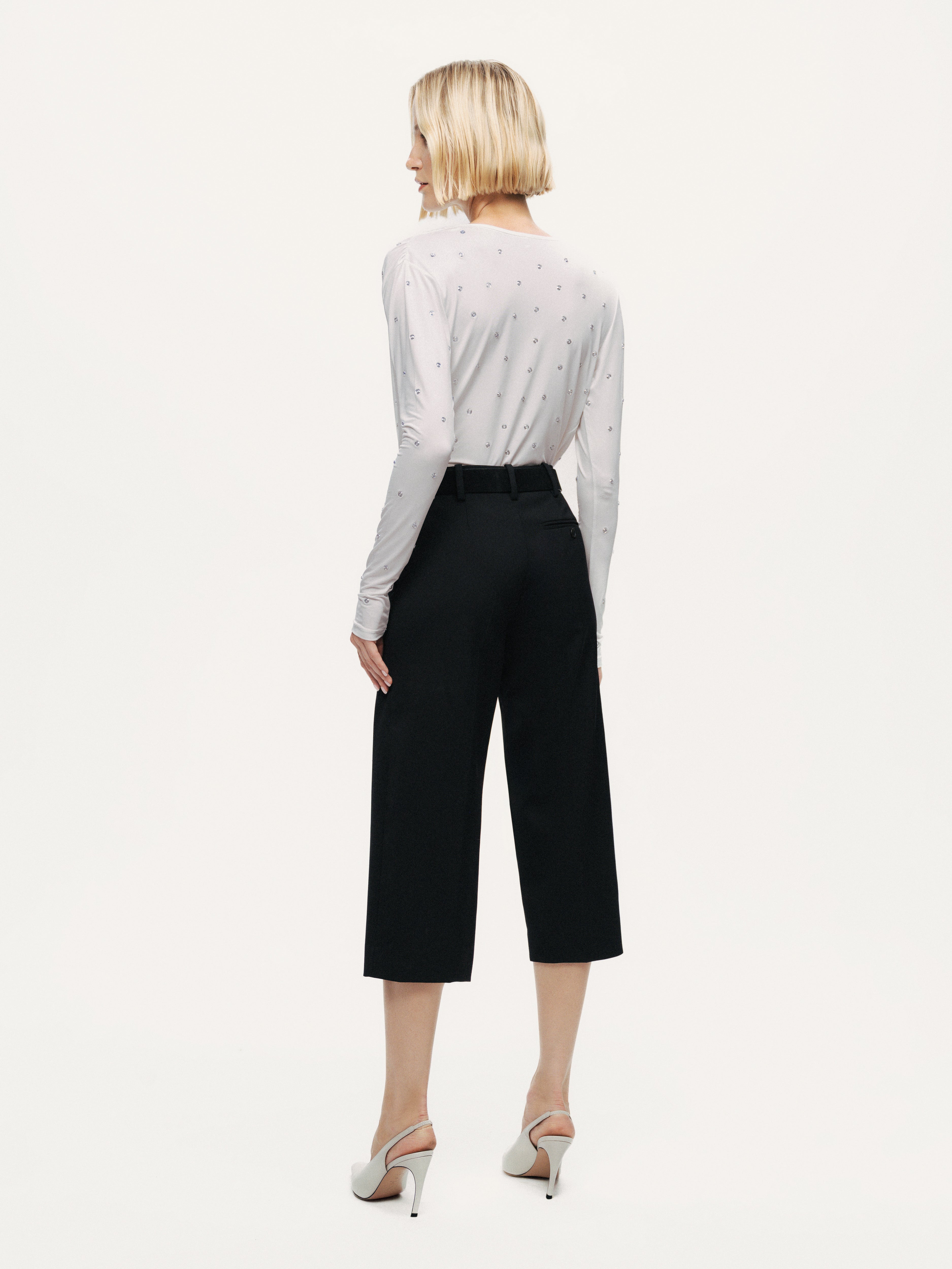 Embellished V-Neck Long-Sleeve Bodysuit