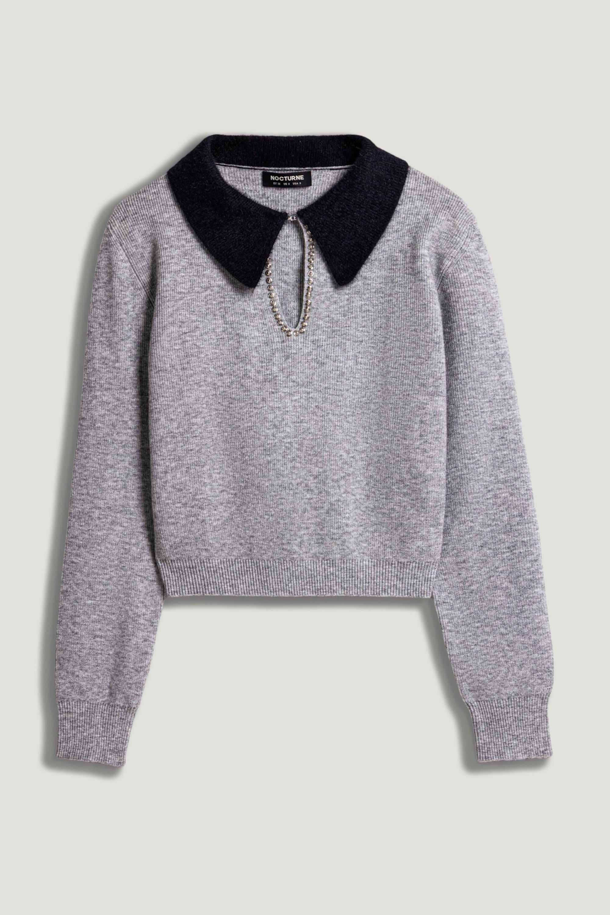 Contrast Collar Keyhole Knit Sweater