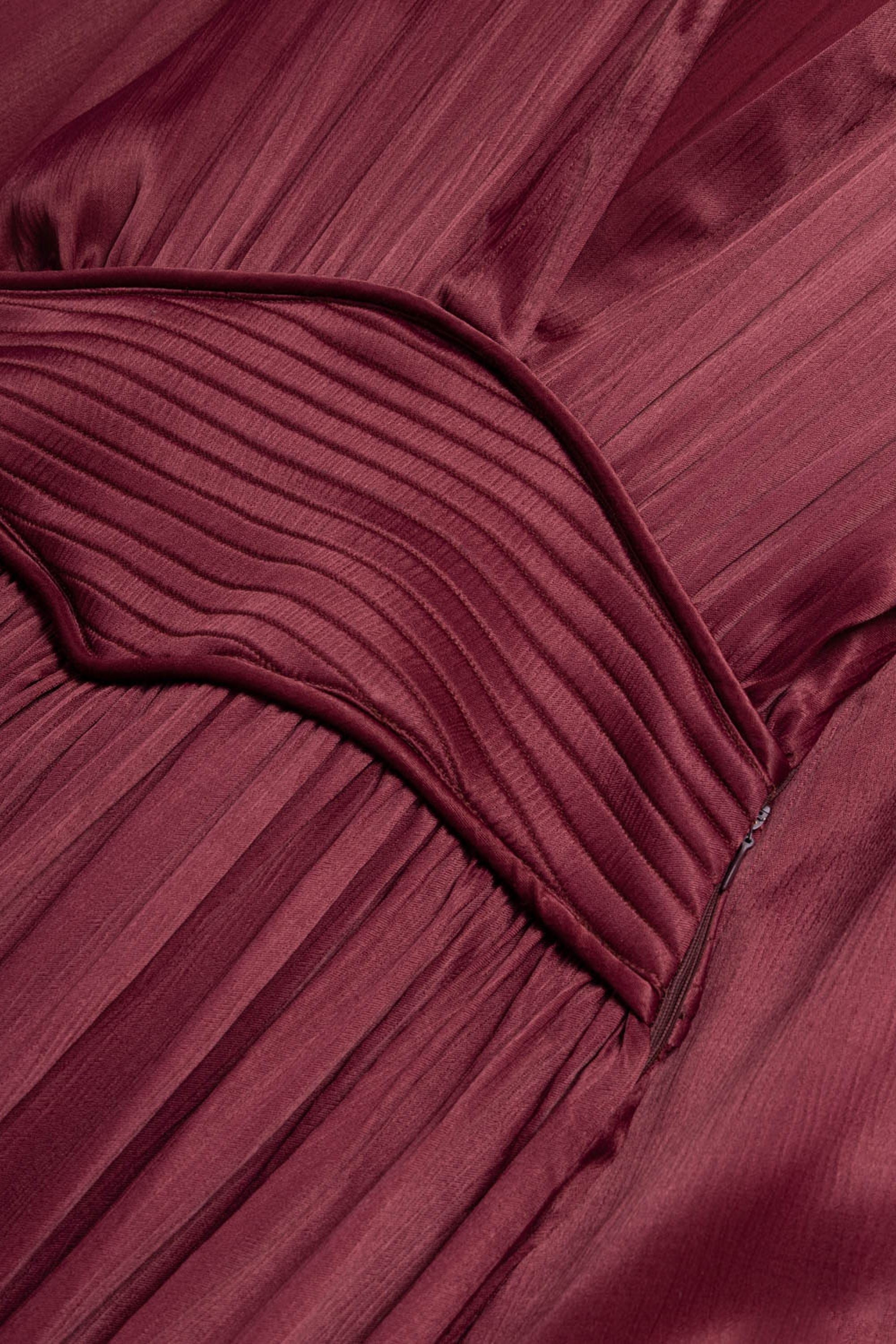 Plunging V-Neck Collared Midi Dress