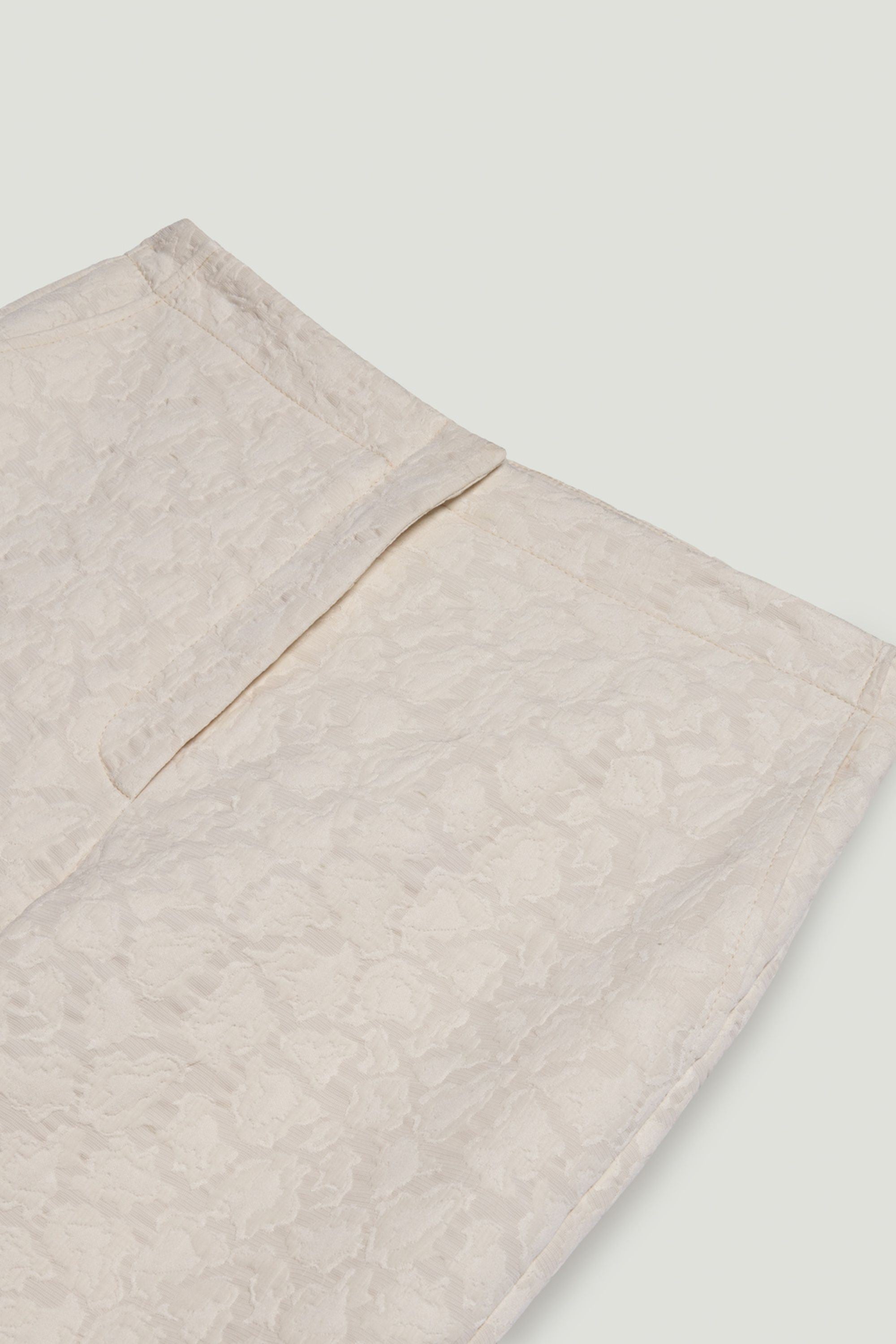 Contrast Fabric Detailed Pants