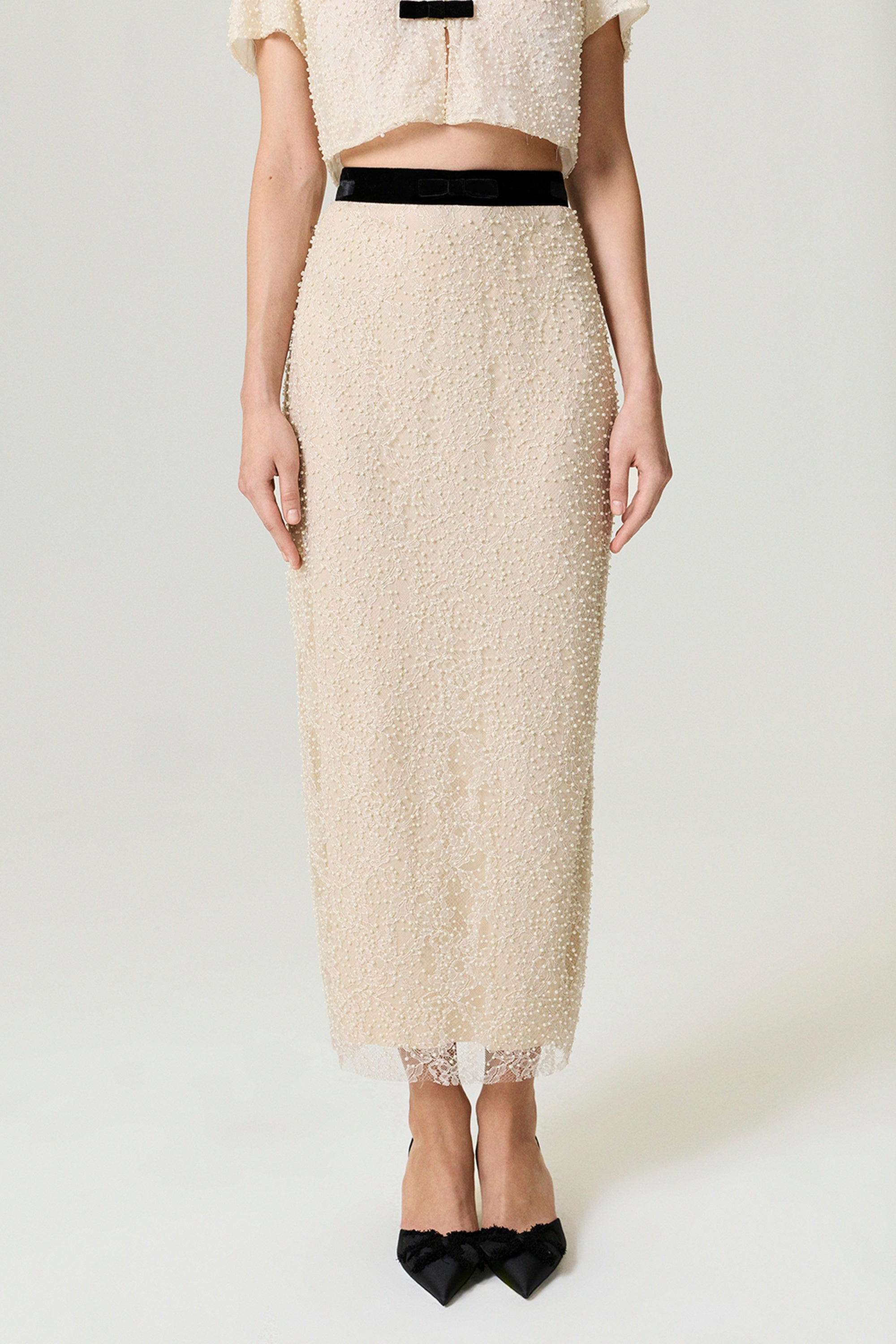 Pearl Embellished Pencil Skirt