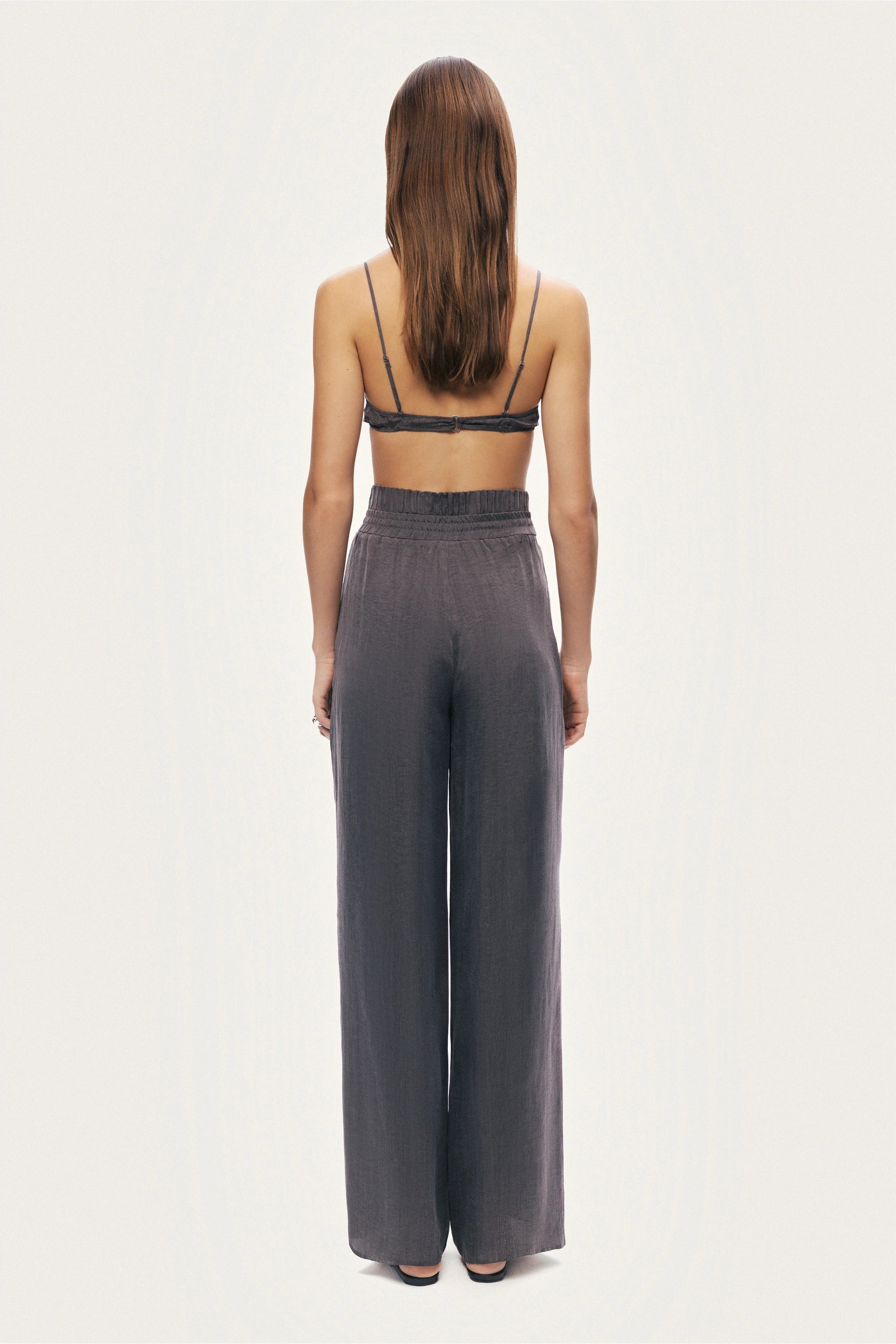 Relaxed Wide-Leg Pants