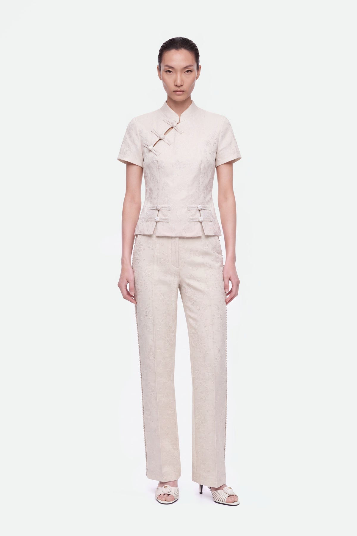 N27KN3539-0014 look 1