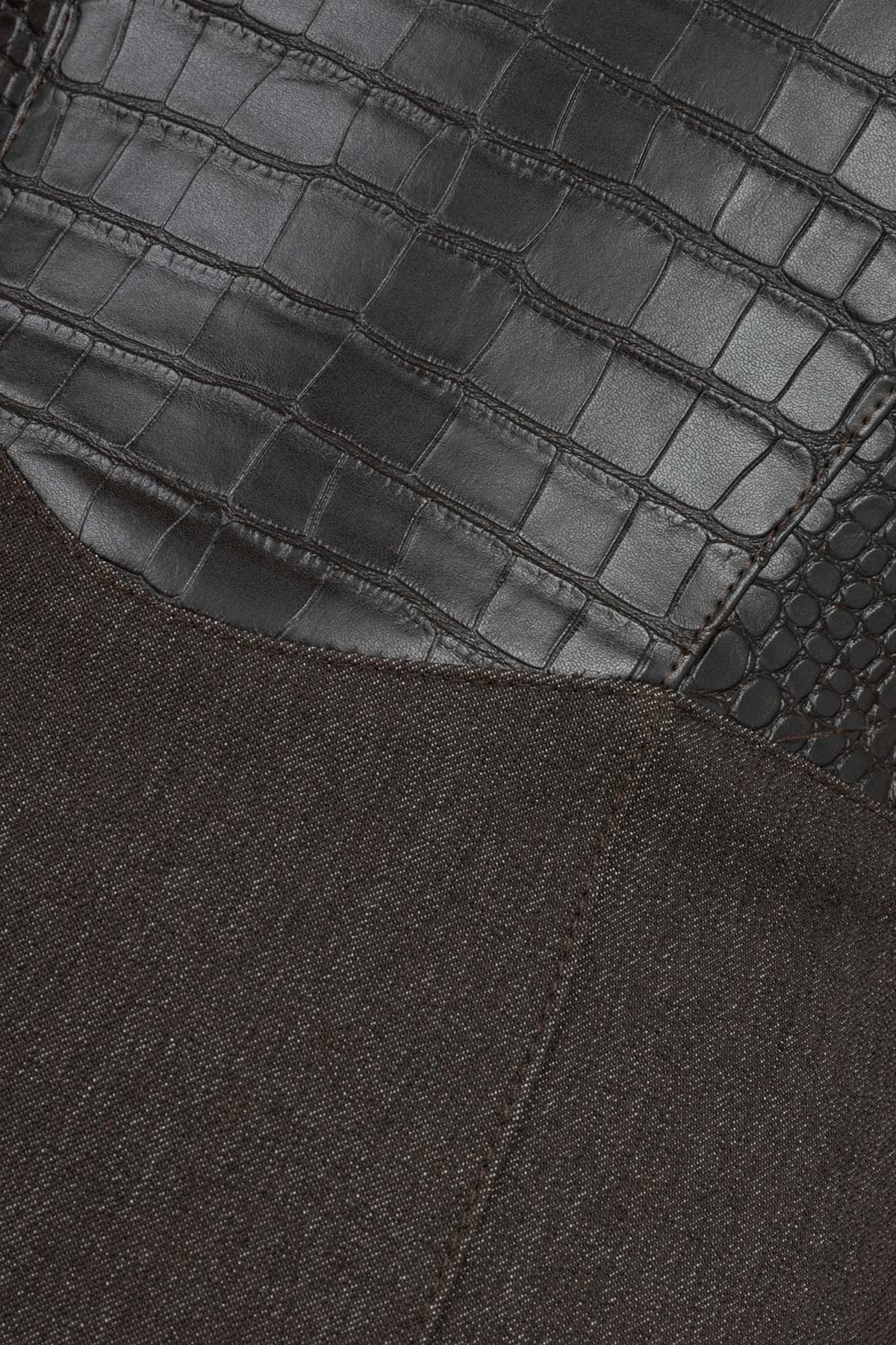 N27KN2855-0025_12