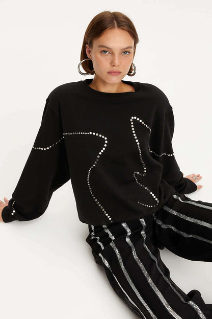 Crew Neck Studded Sweatshirt