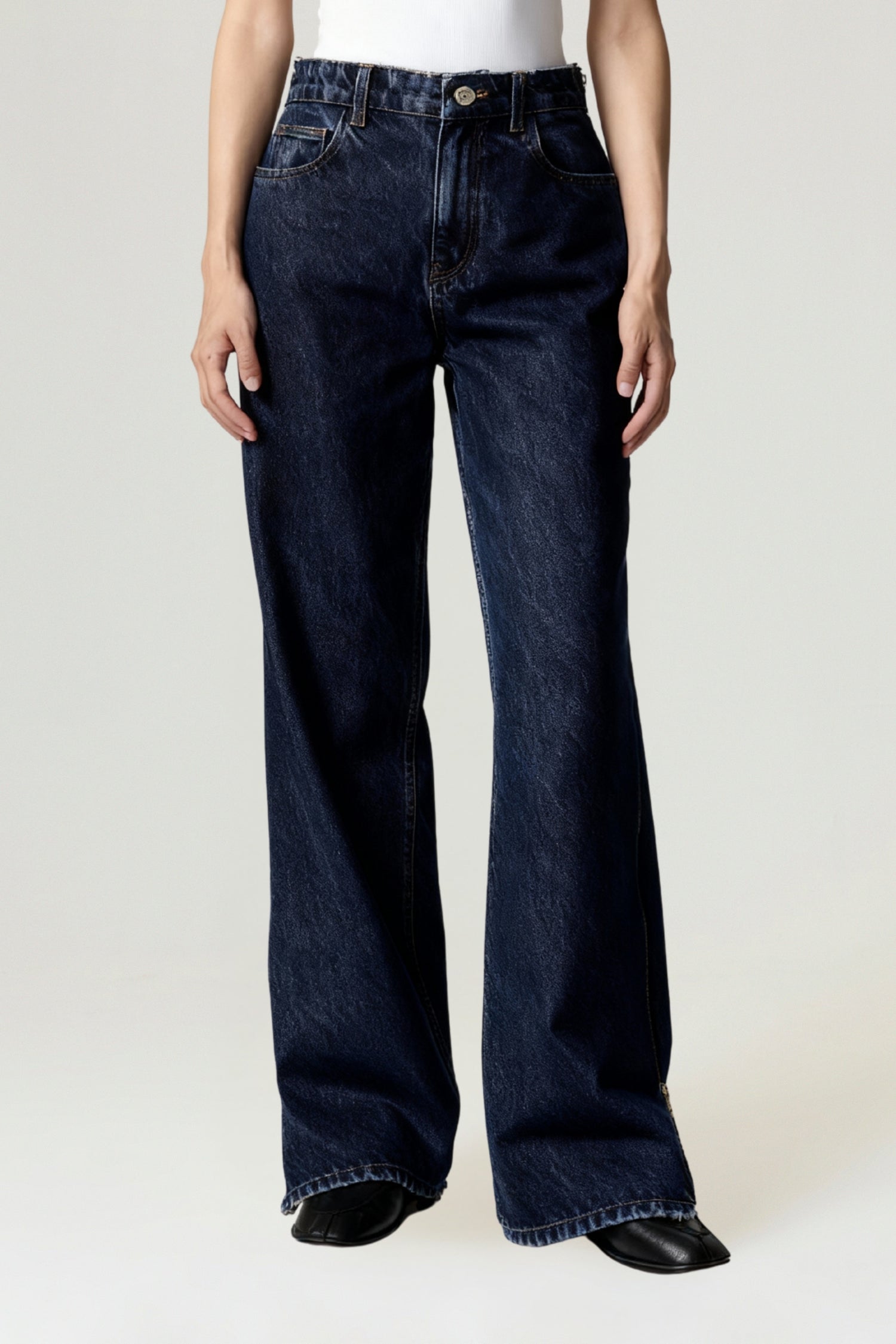 Zip Accent Straight-Leg Denim Pants
