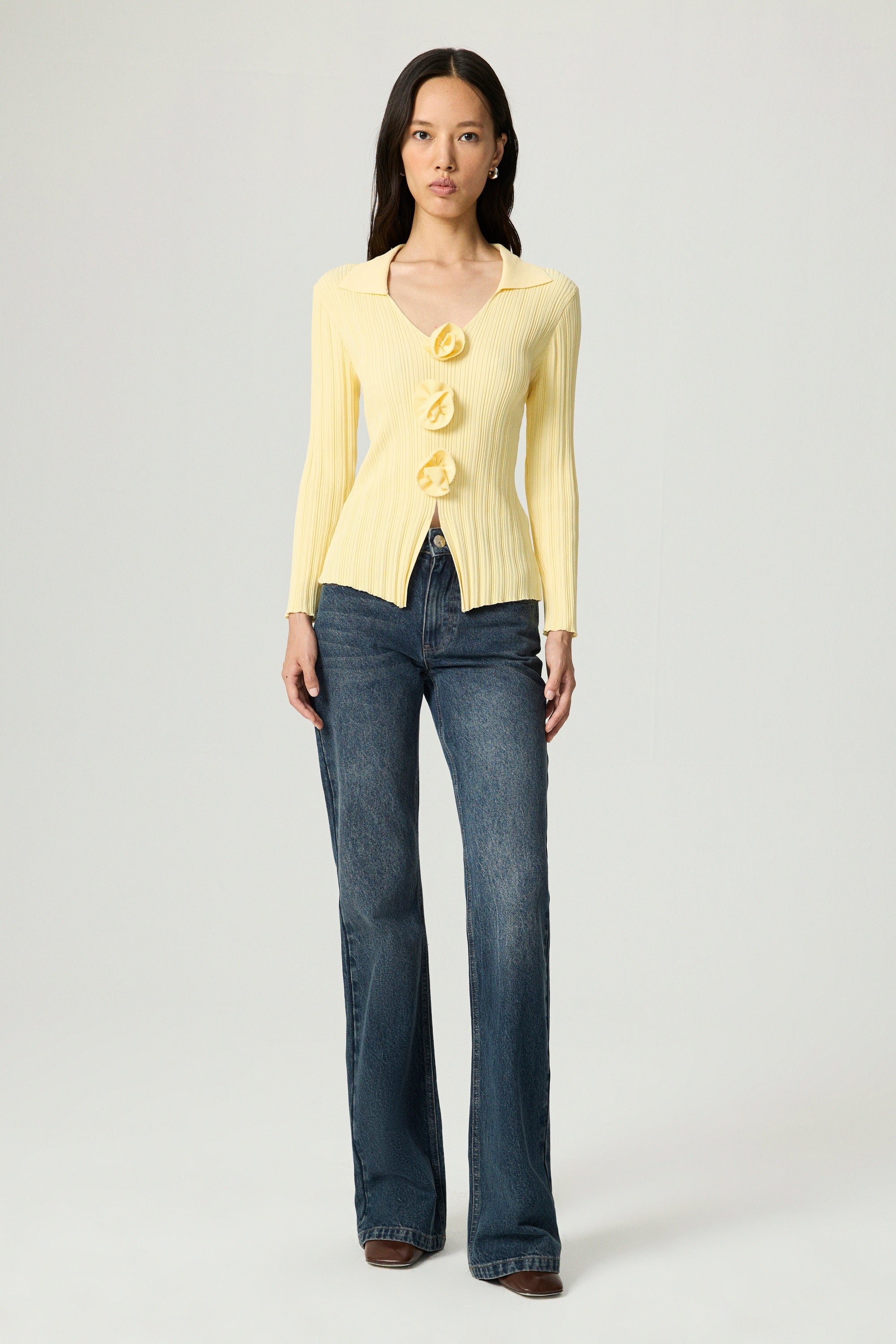 Floral Embellished Ribbed V-Neck Sweater