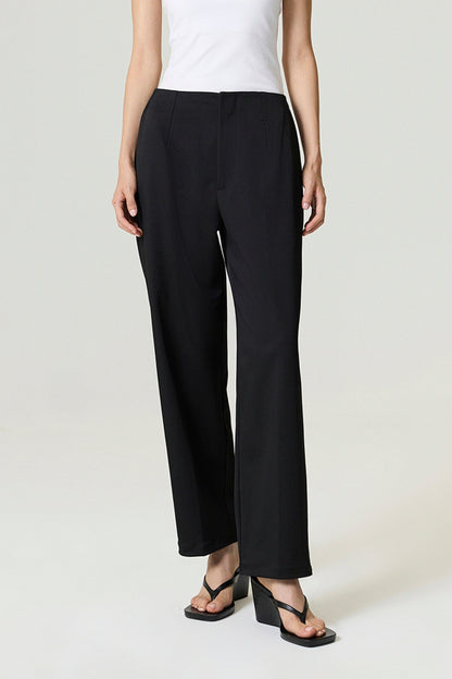 Black Pleat Detailed Pants