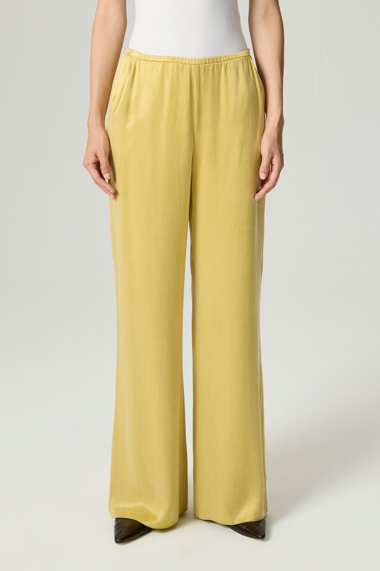 Elastic-Waist Relaxed Pants