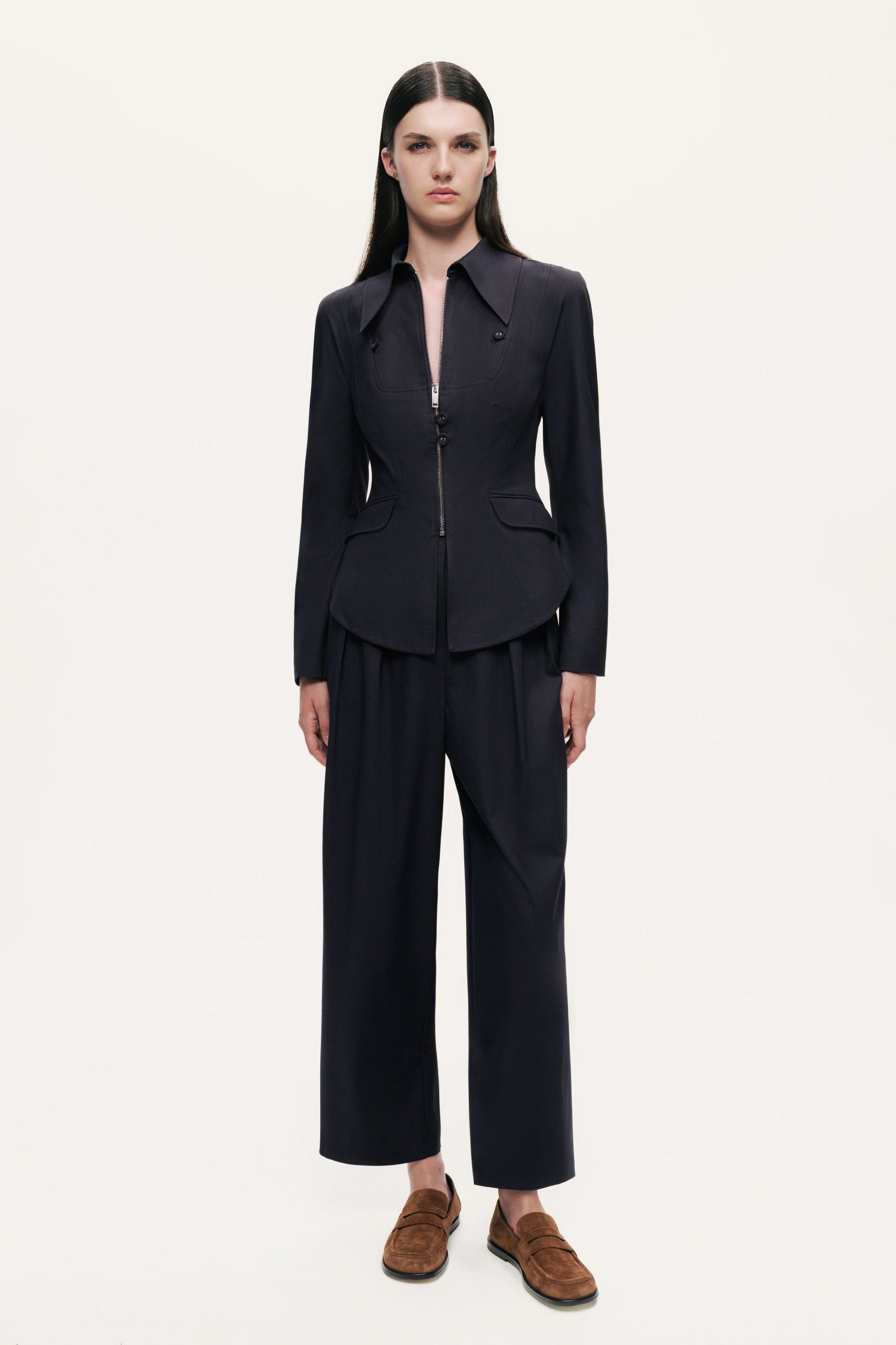 Pleated Tapered Crop Pants