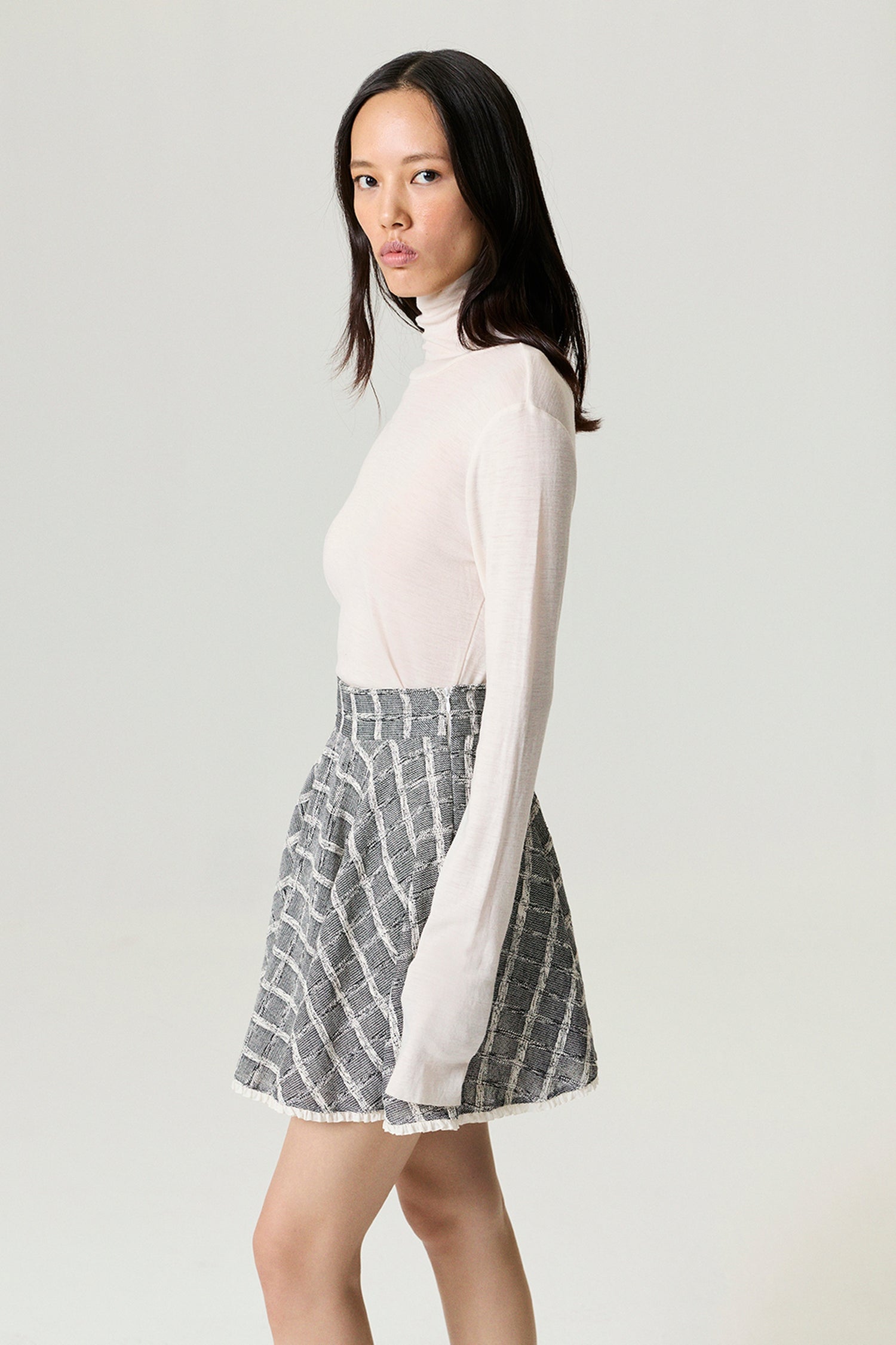 Ruffled Hem Mini Skirt