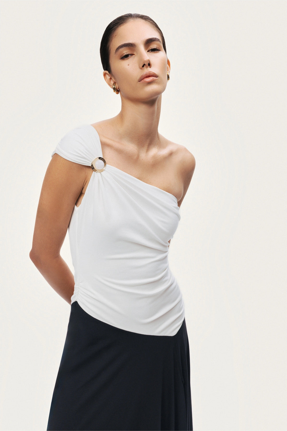 One-Shoulder Contrast Maxi Dress