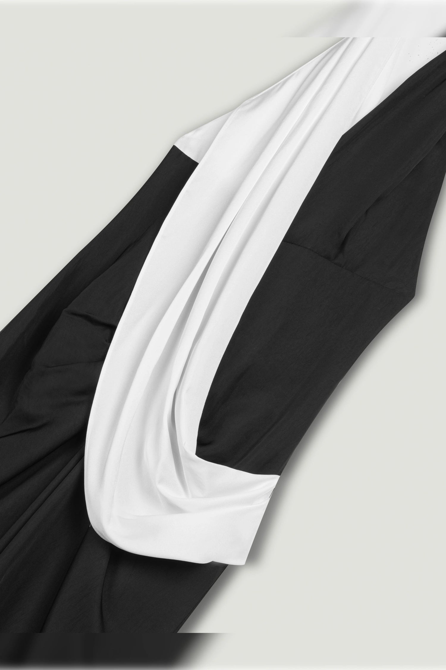 Contrast Draped Halter Maxi Dress