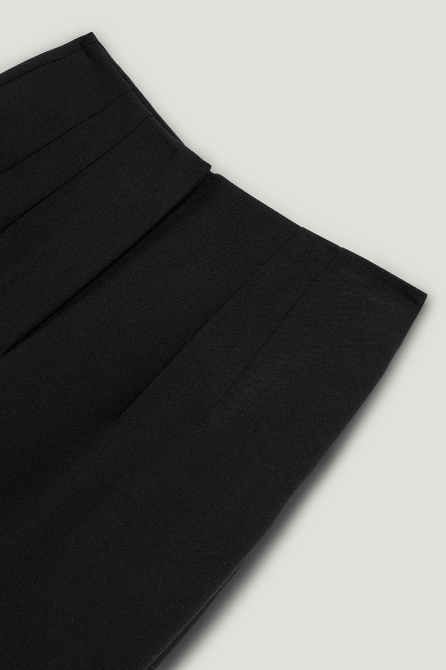 Sculpt High-Rise Cigarette Trousers