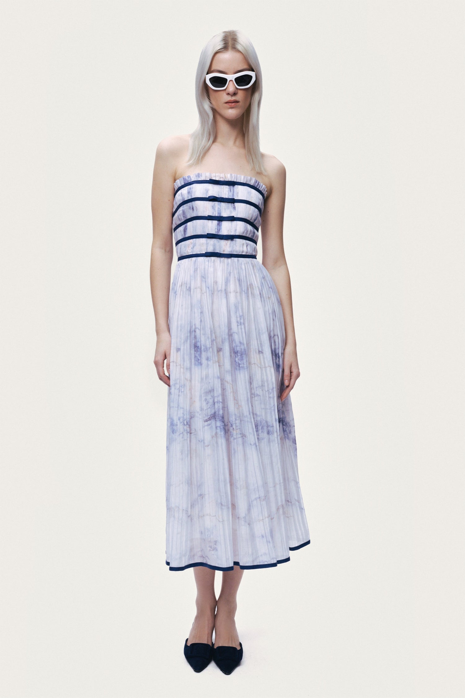 Bow Detail Strapless Midi Dress