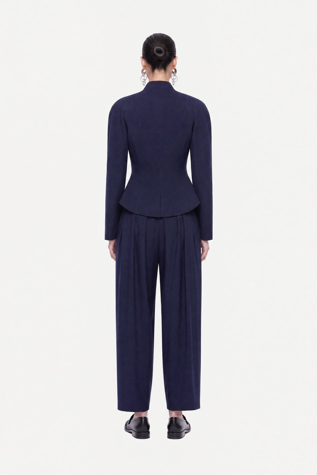 N27KN3568-0009 look 3