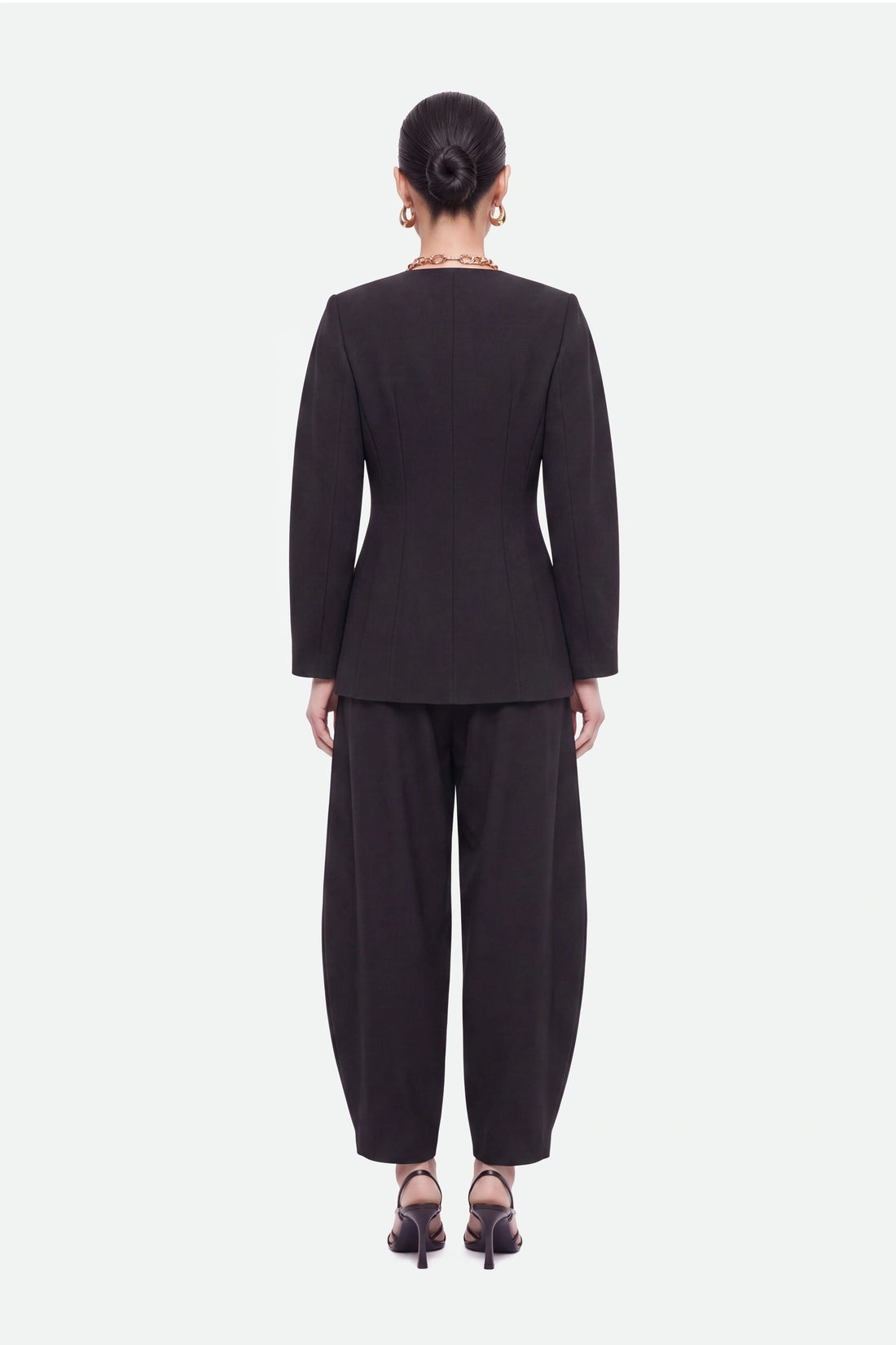 N27KN5385 look 2