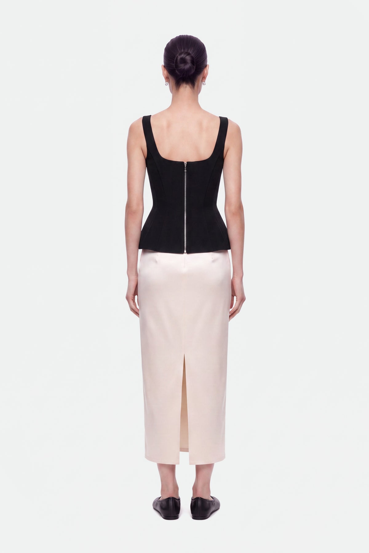 N27KN19038-0002 look 2