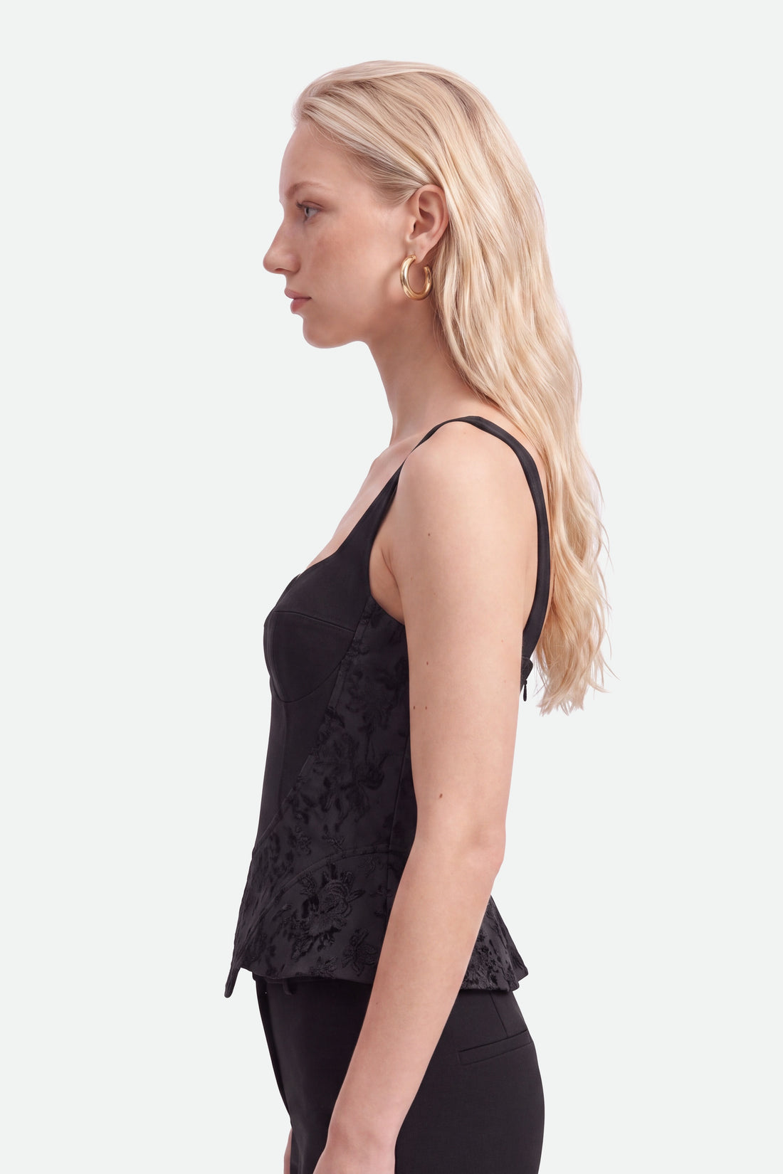 N27KN19036-0002 look 2