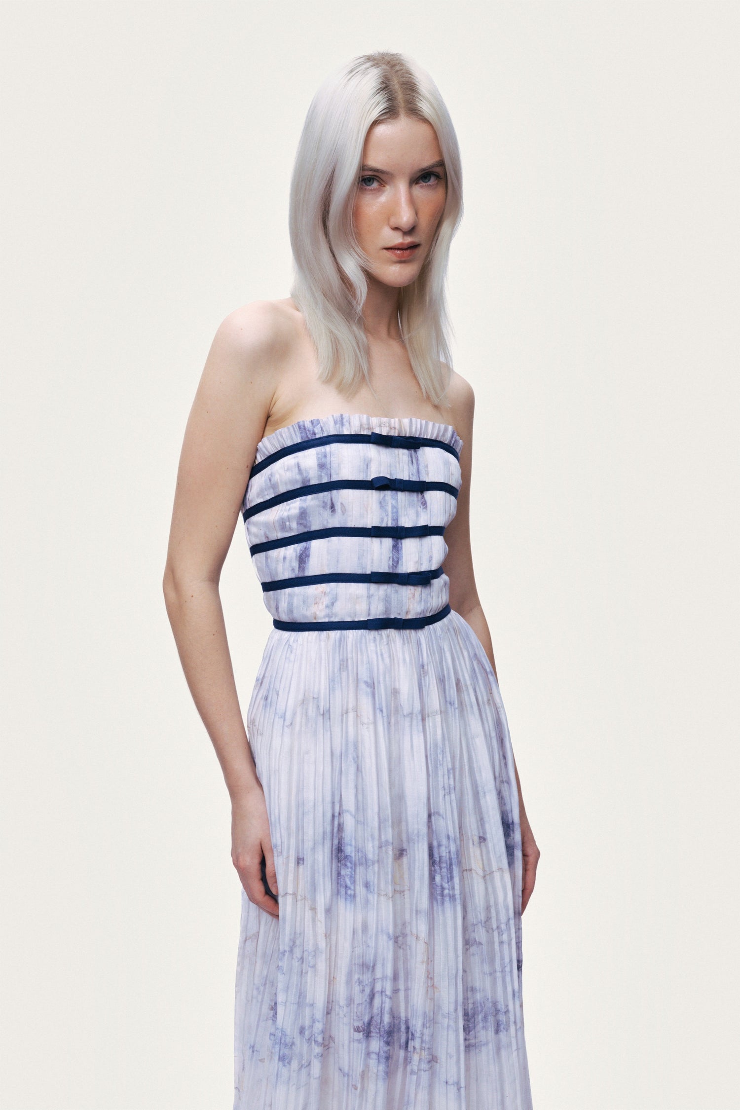 Bow Detail Strapless Midi Dress