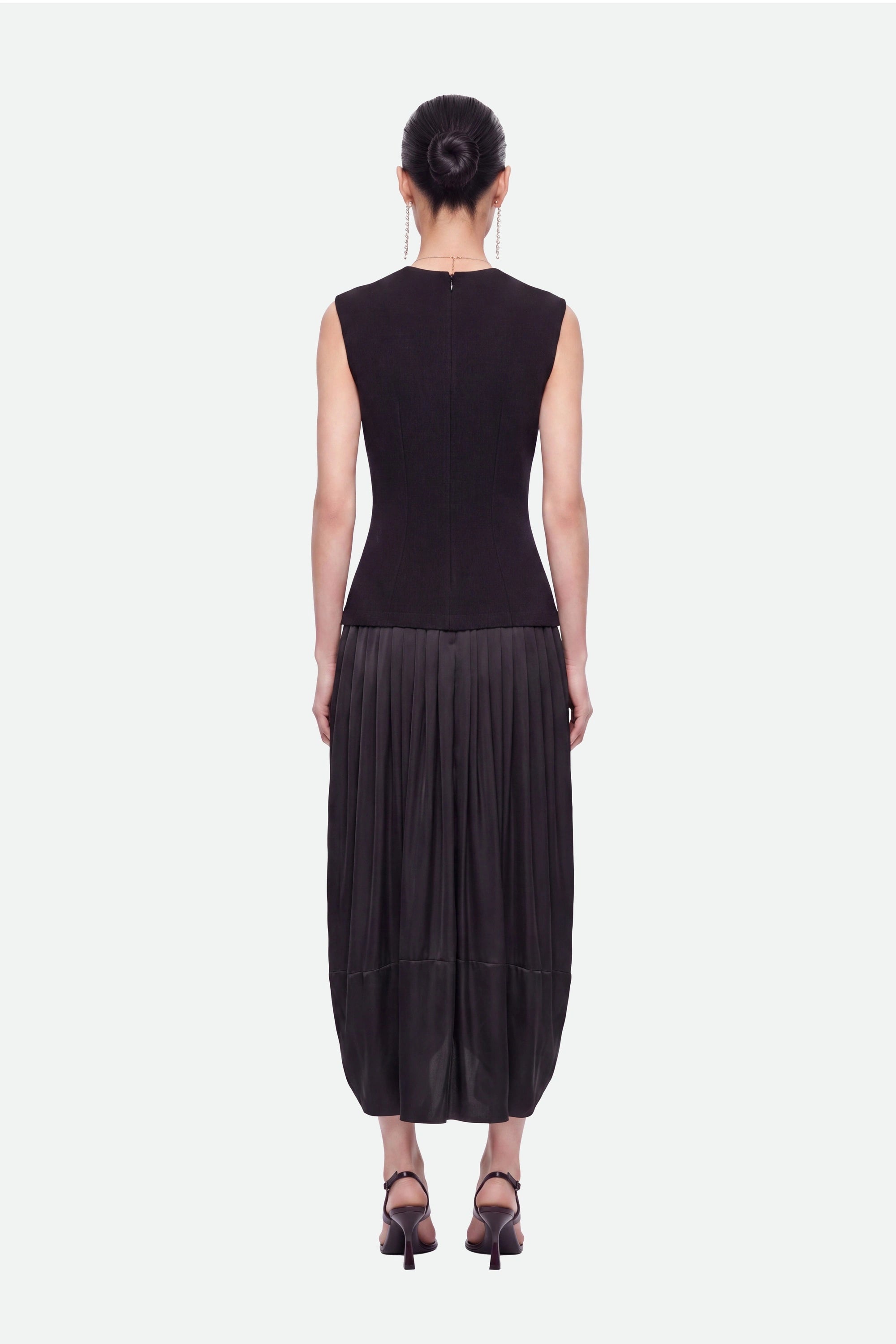 N27KN2844 look 2
